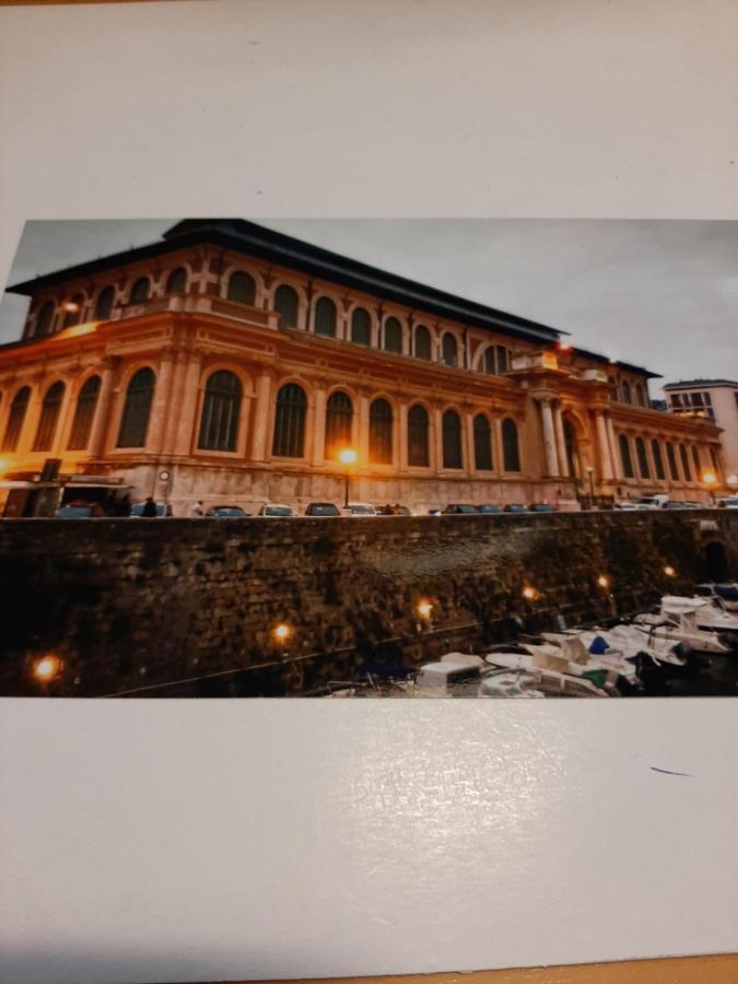 ホテル チッタ リヴォルノ エクステリア 写真